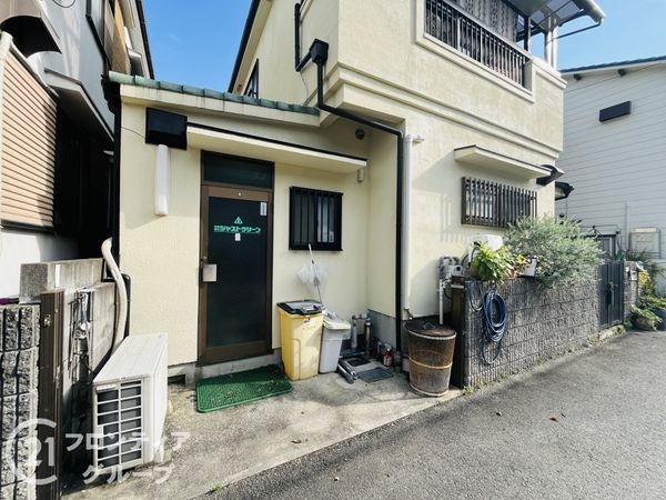 伊丹市東野４丁目の中古一戸建て