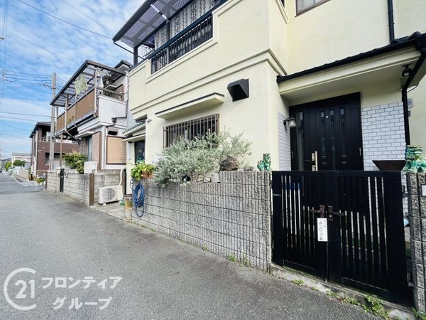 伊丹市東野４丁目の中古一戸建て