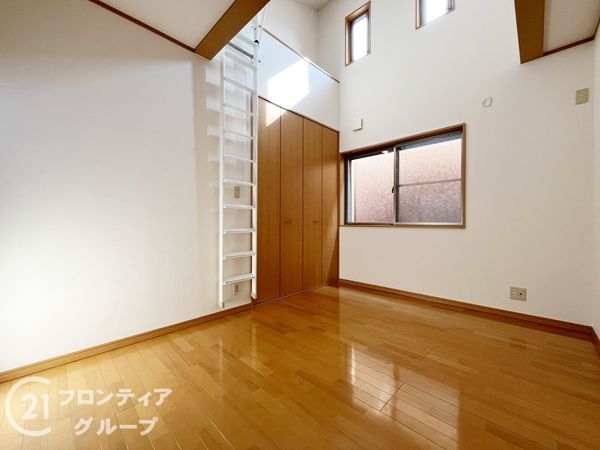 伊丹市昆陽東６丁目の中古一戸建て