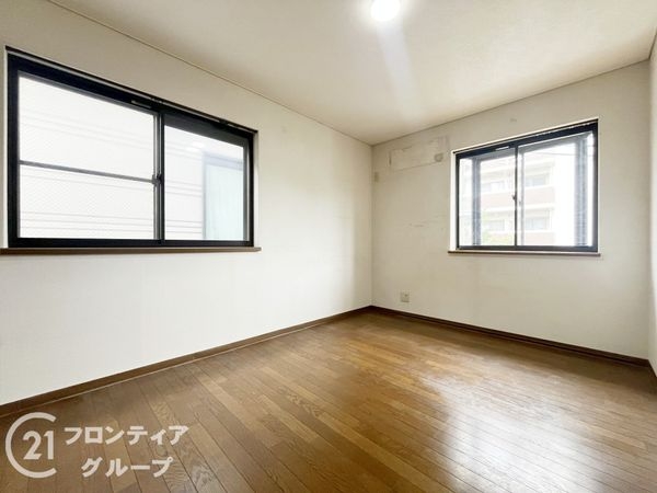 西宮市本町の中古一戸建て