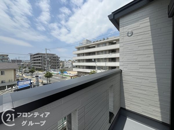 西宮市里中町３丁目　新築一戸建て