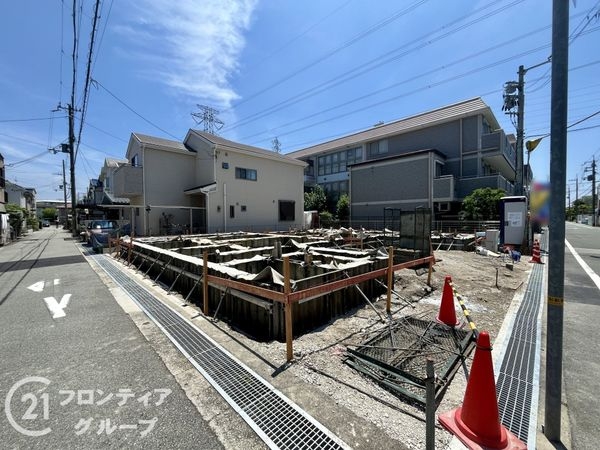 伊丹市荒牧南４丁目　新築一戸建て　第２　１号棟