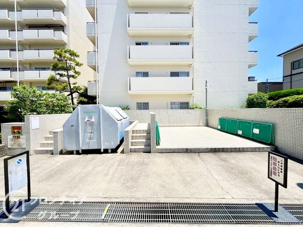 伊丹パーク・ホームズ　１号棟　中古マンション