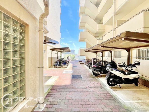 伊丹パーク・ホームズ　１号棟　中古マンション