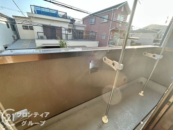 尼崎市瓦宮２丁目の中古一戸建て