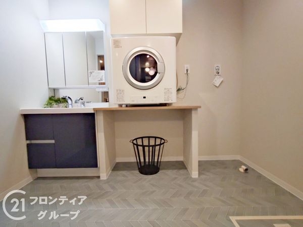 尼崎市大庄西町３丁目　新築一戸建て