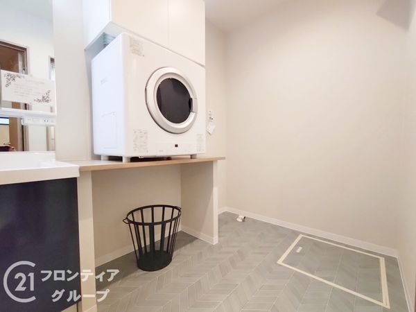 尼崎市大庄西町３丁目　新築一戸建て