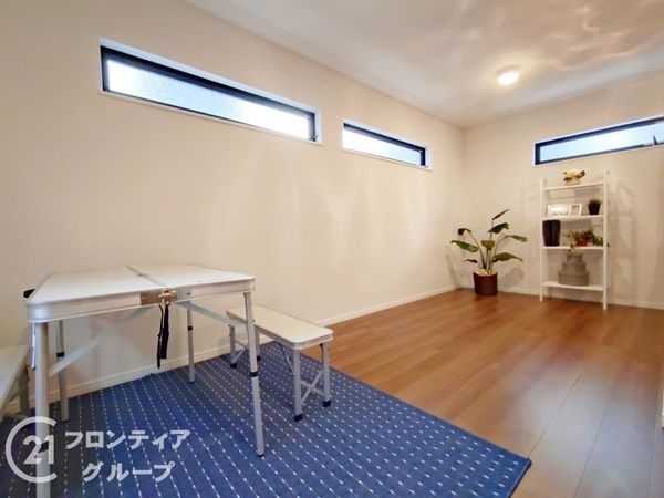 尼崎市大庄西町３丁目　新築一戸建て