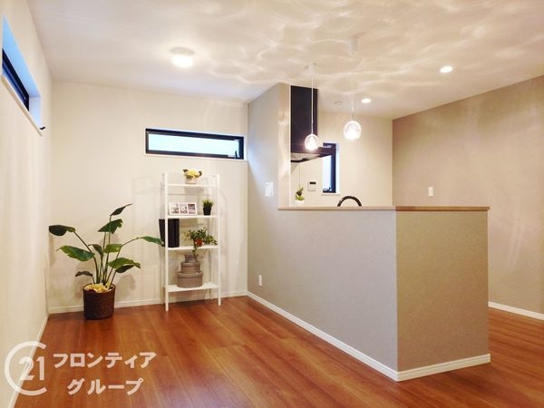 尼崎市大庄西町３丁目　新築一戸建て