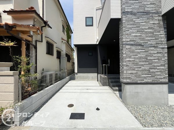尼崎市西立花町５丁目　新築一戸建て　1期　1号棟