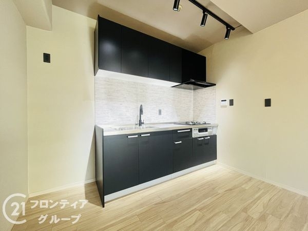 日商岩井香枦園マンション２号棟　中古マンション