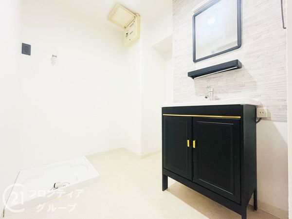 日商岩井香枦園マンション２号棟　中古マンション