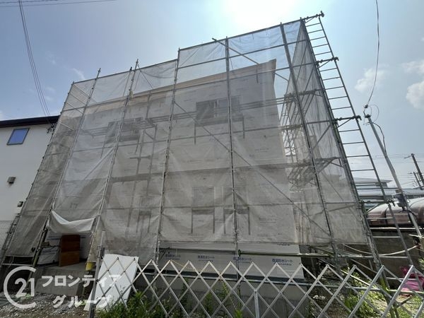 尼崎市三反田町１丁目　新築一戸建て　２号棟