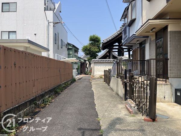 尼崎市三反田町１丁目　新築一戸建て　２号棟