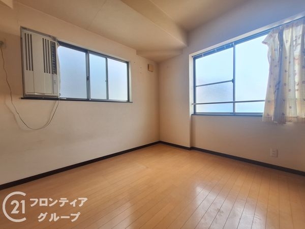 尼崎市立花町１丁目の中古一戸建て