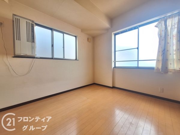 尼崎市立花町１丁目の中古一戸建て