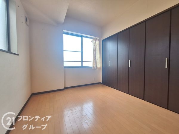 尼崎市立花町１丁目の中古一戸建て