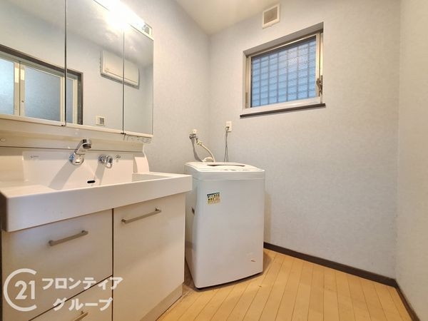 尼崎市立花町１丁目の中古一戸建て