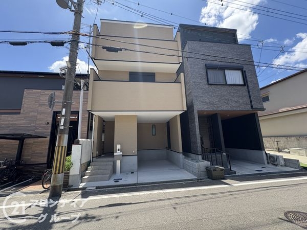 尼崎市菜切山町　新築一戸建て