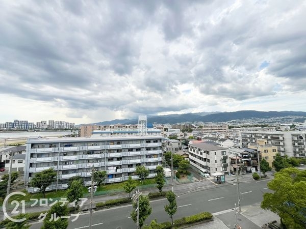 日商岩井香枦園マンション二号棟　中古マンション