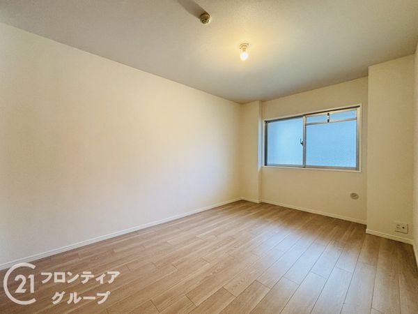 西宮マリナパークシティ・桜のまち４番館　中古マンション