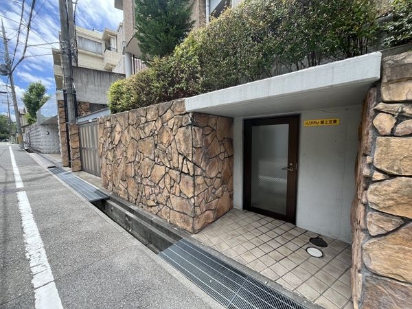 セントラル甲子園口１丁目イプシオン　中古マンション