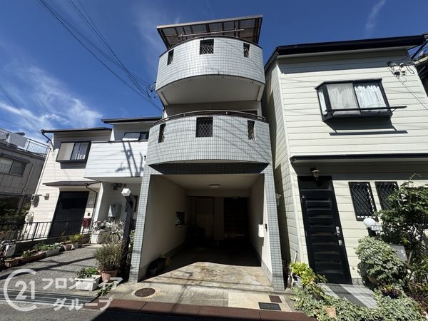 尼崎市武庫川町３丁目の中古一戸建て