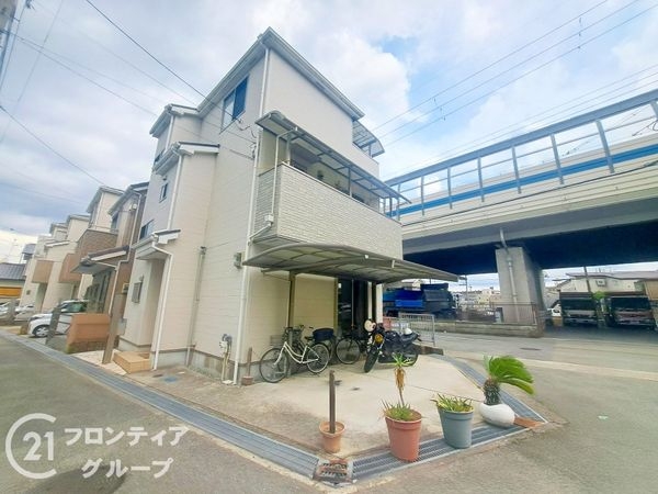 尼崎市南武庫之荘８丁目　中古一戸建て