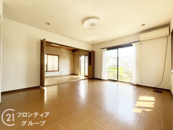 伊丹市瑞ケ丘１丁目　中古一戸建て