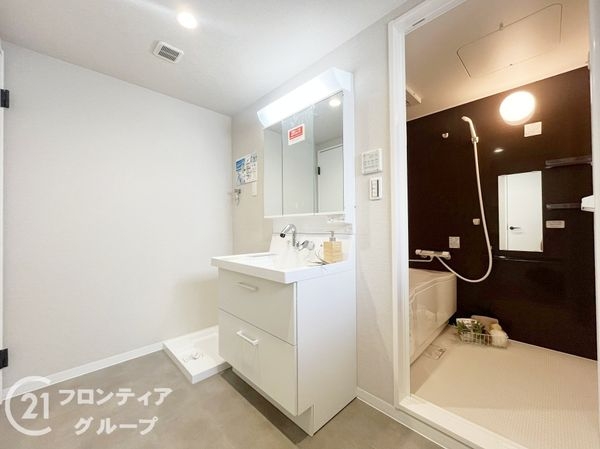 ユニライフ甲子園　中古マンション