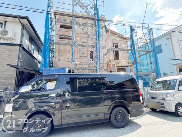 伊丹市春日丘４丁目　新築一戸建て
