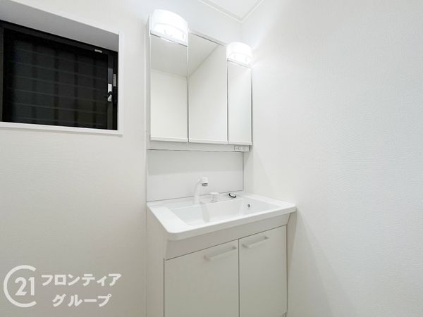 尼崎市食満５丁目の中古一戸建て