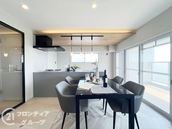 鳴尾小松住宅Ａ棟　中古マンション