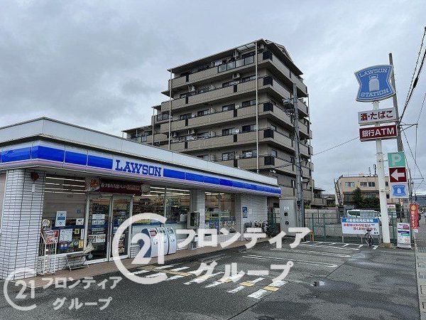 伊丹市寺本6丁目の中古一戸建て(ローソン伊丹池尻店)