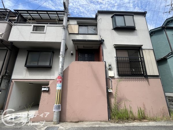 伊丹市寺本６丁目　中古一戸建て