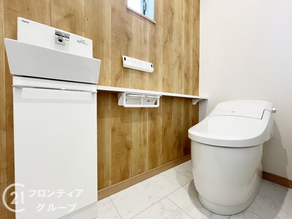 尼崎市西難波町６丁目　新築一戸建て
