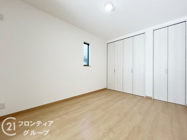尼崎市西難波町６丁目　新築一戸建て