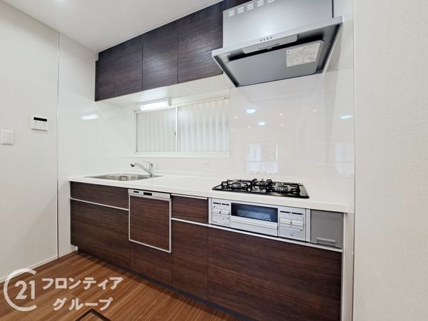 尼崎市次屋３丁目の中古一戸建て