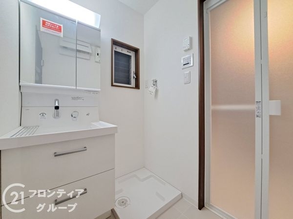 尼崎市次屋３丁目の中古一戸建て