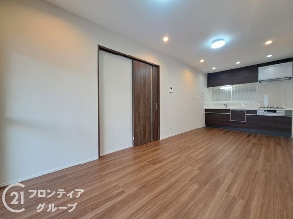 尼崎市次屋３丁目の中古一戸建て