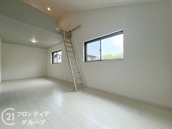 西宮市苦楽園四番町の中古一戸建て