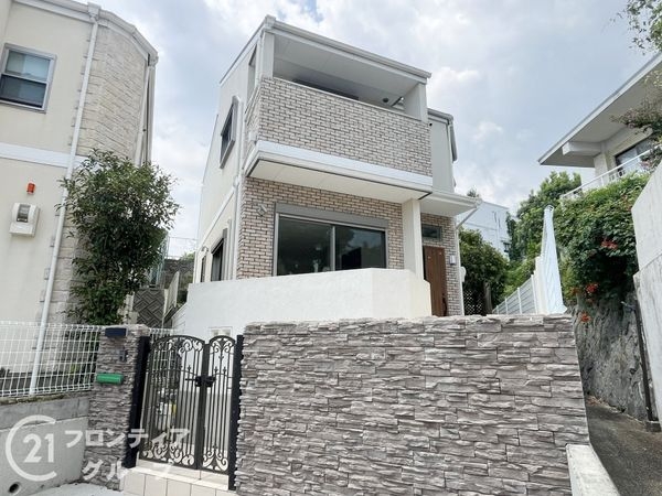 西宮市苦楽園四番町　中古一戸建て