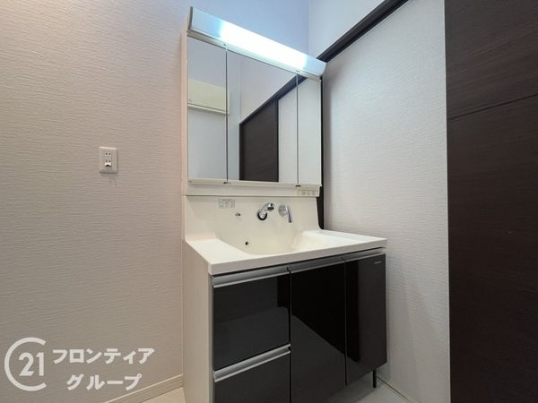 西宮市苦楽園四番町の中古一戸建て