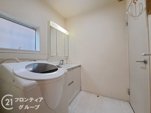 伊丹市東野４丁目の中古一戸建て