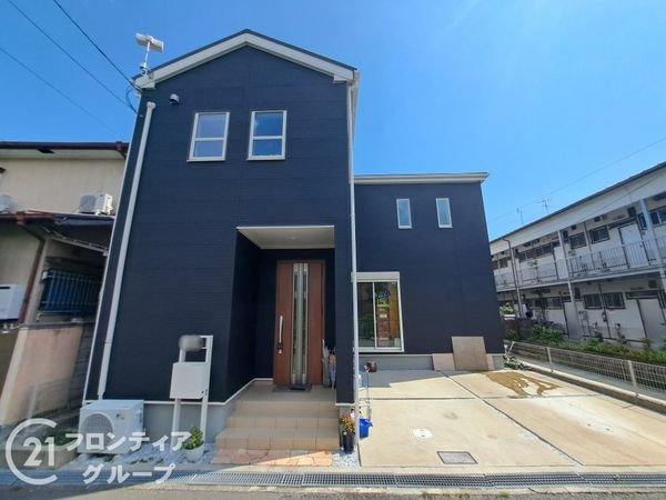 伊丹市東野４丁目　中古一戸建て