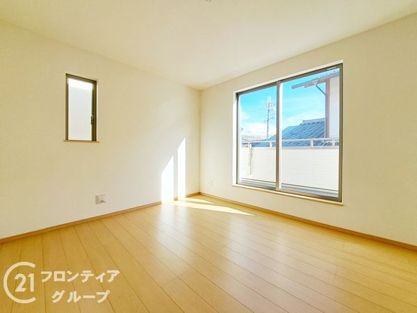 伊丹市松ケ丘４丁目　新築一戸建て　１号棟