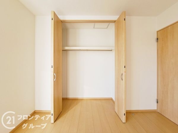 伊丹市松ケ丘４丁目　新築一戸建て　１号棟