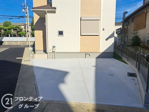 伊丹市松ケ丘４丁目　新築一戸建て　１号棟