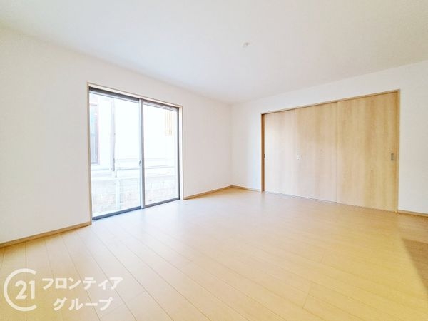 伊丹市松ケ丘４丁目　新築一戸建て　１号棟