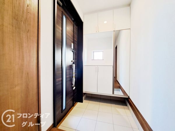 伊丹市松ケ丘４丁目　新築一戸建て　２号棟